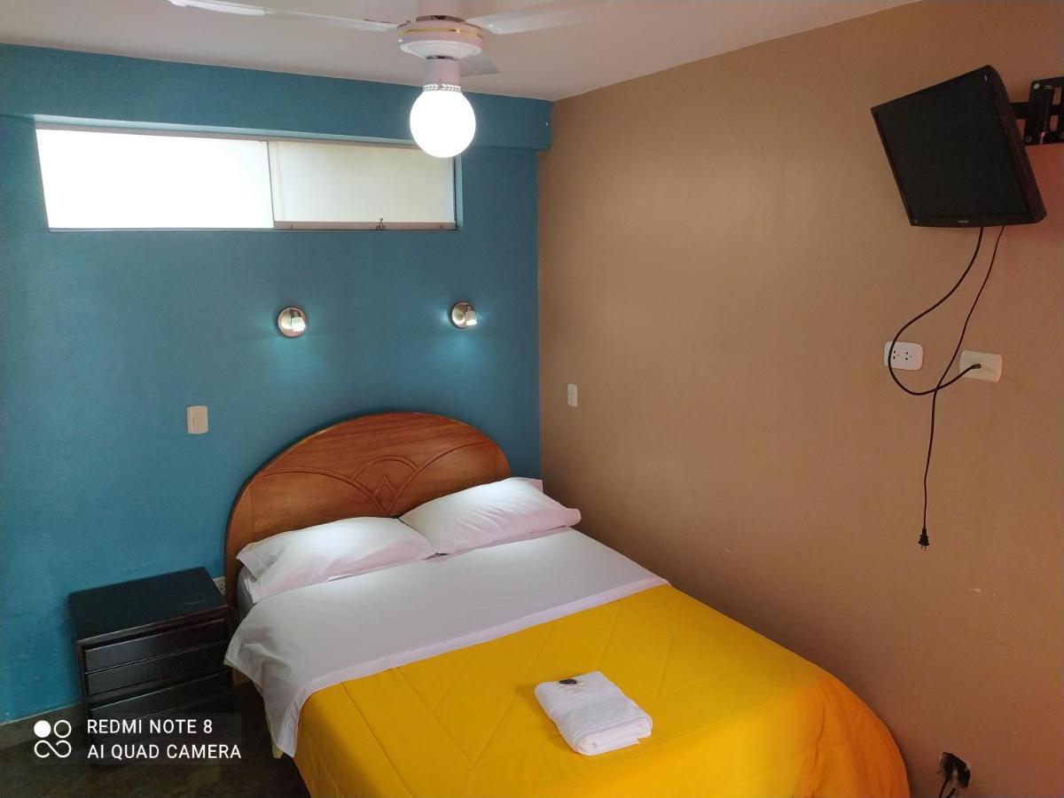 Hotel Villa Santa Ana Кильябамба Экстерьер фото
